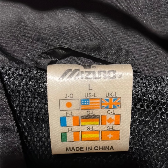 NWOT Mizuno Men's Black Jacket - Picture 2 of 5
